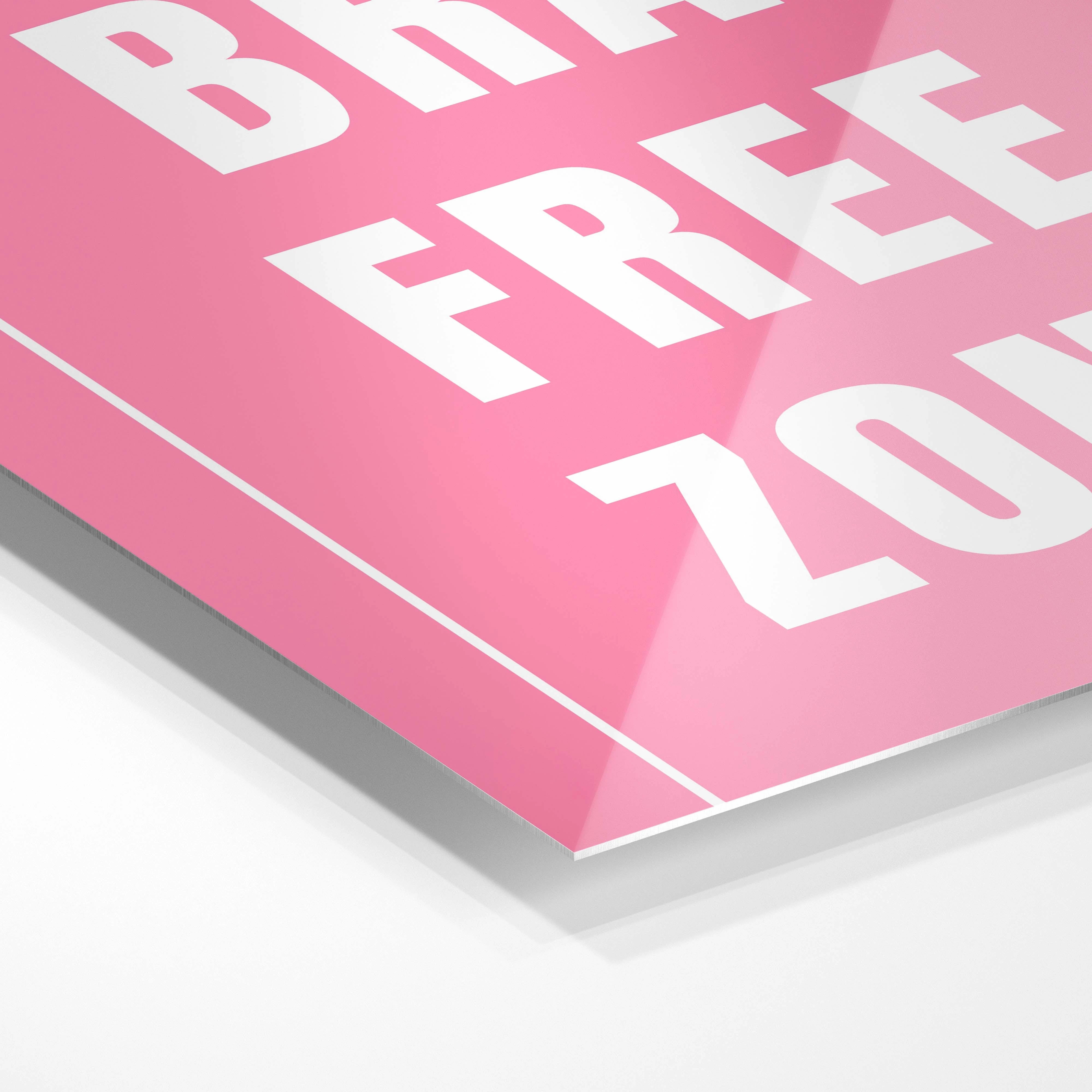 Bra free zone